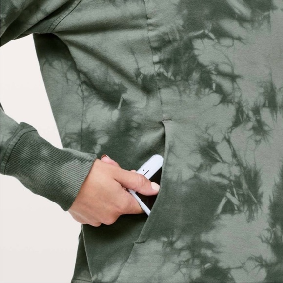 🍋 Lululemon Scuba Crew Sz6 - Picture 2 of 6